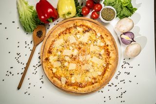 Pizza Quattro Formaggi Ø 32cm