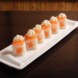 98. Salmon fresh - 6 pezzi