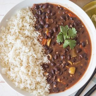 Frijoles con arroz