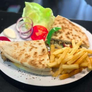 Makloub Escalope Grillée