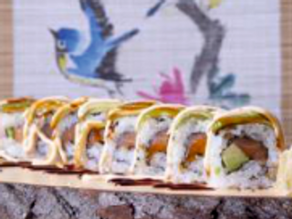 Salmone e avocado 4 pezzi