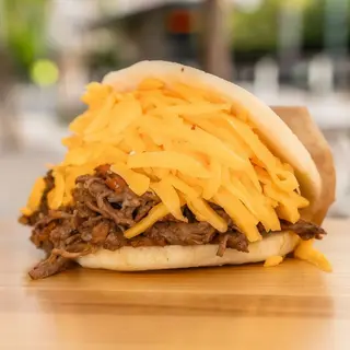 Arepa la pelúa