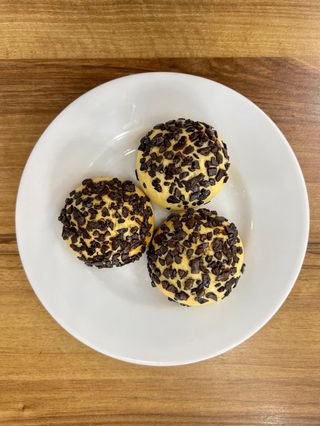 Cookie with chocolate