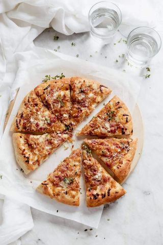 Caramelized Onion Pizza