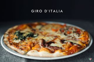 Pizza Giro d’Italia ( 4 różne części)