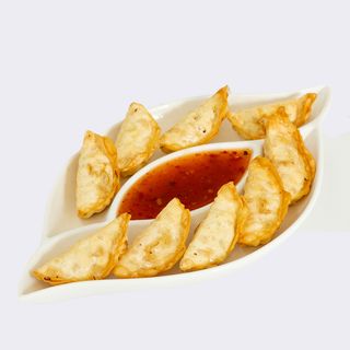 Гіоза з креветкою та соусом солодкий Чилі (150г)