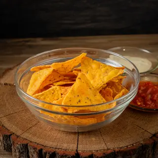 Nachosy z dipem