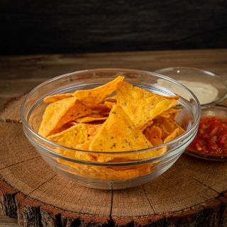 Nachosy z dipem