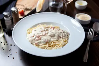 Spaghete Carbonara