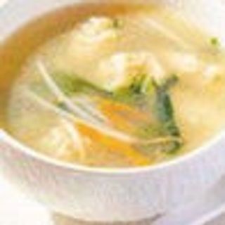 Zuppa wonton