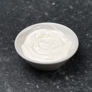 Sour cream umak