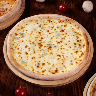 ოთხი ყველი 41 სმ