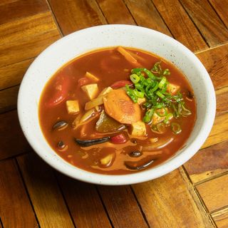 Wegetariańska słodko-pikantna z tofu		200ml