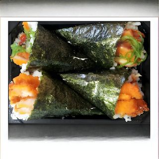 C20. Temaki Frango Panado e Gambas Panadas