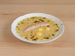 Żurek z kiełbasą białą