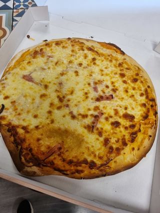Pizza Margarita (30 Cm.)