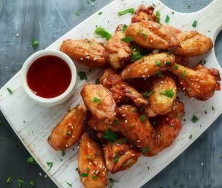 Tapa De Lágrimas De Pollo Con Salsa BBQ