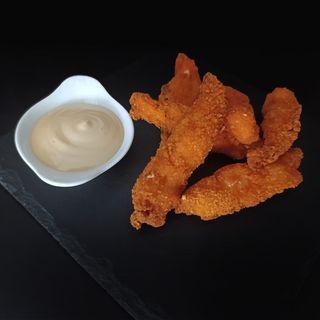 Панирани пилешки филенца