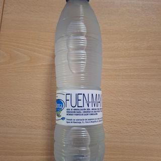 Agua (0,5L.)