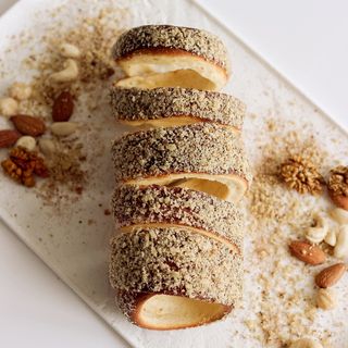 Кюртош (з горіхом)