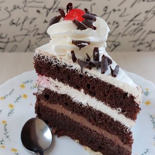 Prajitura Padurea Neagra