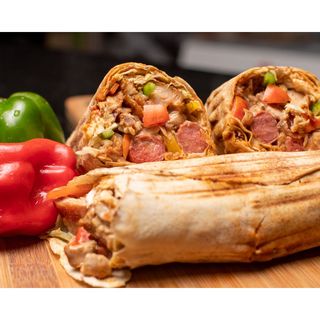 Shawarma with chicken and 2 Sausage