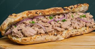 Panuozzo Tonno e cipolla