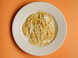 СПАГЕТІ У ВЕРШКОВОМУ СОУСІ (250g)