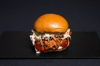 PULLED PORK SANDWICH 280Gr