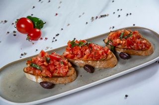 Bruschetta con pomodoro 