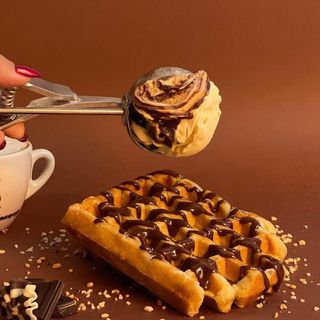 Gofre con Nutella y choco blanco 