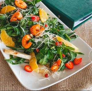 Салат "Тропикана"