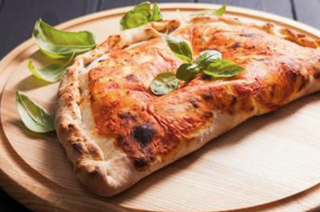 Pizza calzone
