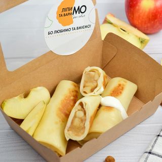 Млинці з яблуком  3 шт