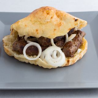 Meni dana - Banjalučki Ćevap u Lepinji - Pomfrit - Kupus Salata - Pepsi Kola