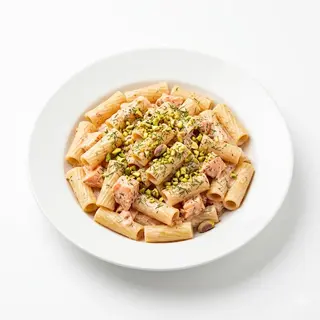 Rigatoni Salmone E Pistacchio