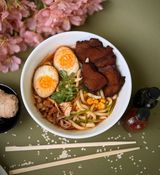 რამენი საქონლის ხორცით/beef ramen