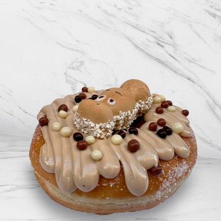 Donut Crema Kinder Bueno con Chocolate