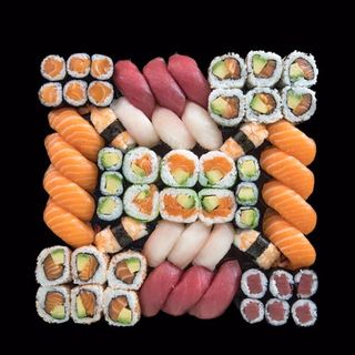 808. Menu 8 (5 Persona) 