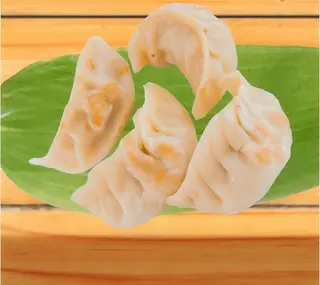 6-Gyoza De Carne (4 Uds.)