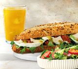 Menú de Mozzarella y Pesto (Veggie)