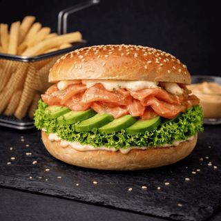 Меню Лосось&Авокадо Бургер (270/120/30г)