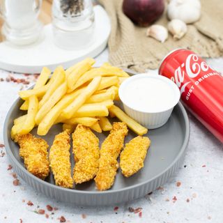 Chicken fingers,Coca Cola