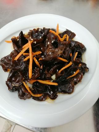 Funghi cinese marinati