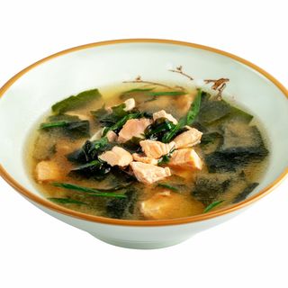 Мисо суп с лососем