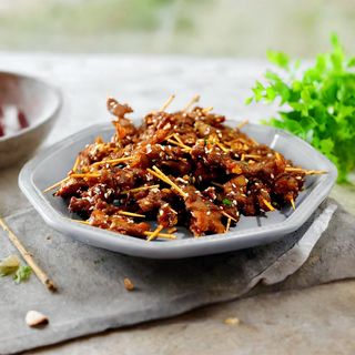 64Шашлык по-китайский 牙签羊肉