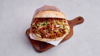 Nr 9-kanapka z falafelem i frytkami