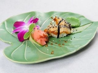 NIGIRI PIECZONY WĘGORZ UNAGI