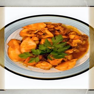 Calamari cu sos de roșii