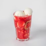 Фруктово-ягодный коктейль с мороженым